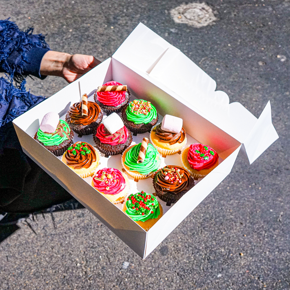 Happy Holidays Cupcakes Gift Box